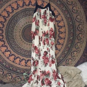Xhilaration floral maxi dress